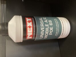 Next 502-68-1 Airco ester oil is een synthetische esterolie 1 liter voor auto-airco systemen