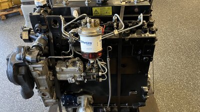 Perkins AA 100